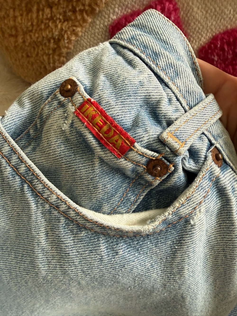 High-Rise Light Wash Women's Jeans — Casual Straight Fit - Picture 5 of 6
